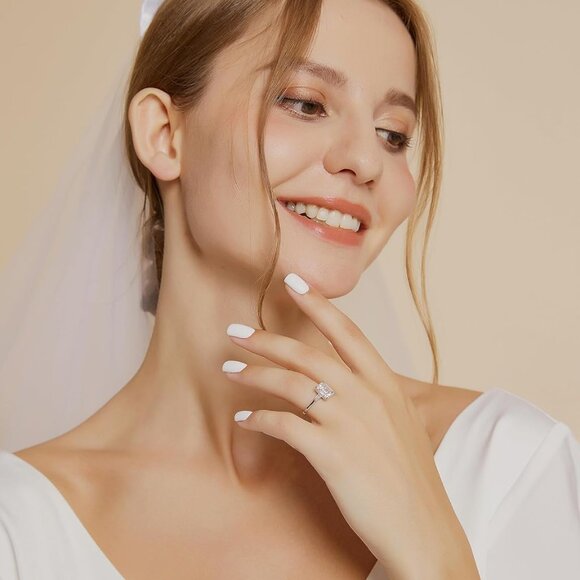 Sterling Silver 3-Stone Engagement Ring with Cubic Zirconia Size 7 - Picture 5 of 5